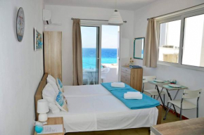 Lilian's Seaview-Party Street-Youth Studios